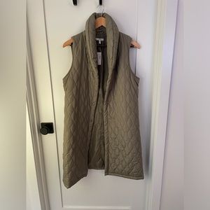 NWT Long Vest Maurice’s size Small Green $20